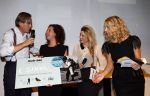 Amsterdam 14 oktober 2013
Jort Kelder en Lauren Verster presenteren de Marie Claire starters award. winnares Sanne Tummers