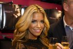 Amsterdam 8 november 2013
Sylvie Meis opent de nieuwe concept store van Hunkemoller op de leidse straat in Amsterdam.