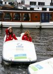 Amsterdam 9 november 2013
Danie Bles organiseert voor haar vriendinnen/klanten een lunch bij hotel l'europe. Ze gingen ook met waterfietsen op de grachten varen. Sylvie Meis en Naomi v As