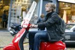 Amsterdam 23 oktober 2013
Victor Reinier op zijn vespa scooter.