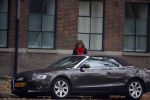 Amsterdam 30 oktober 2014
Astrid Joosten stapt uit haar audi A5 cabrio bij haar huis.