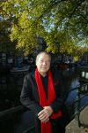 Amsterdam 27 oktober 2014
Presentatie nieuwe castleden Naast Freek Bartels en Bill van Dijk zijn ook Tony Neef (Sonneveld), Mariska van Kolck (Conny Stuart) en Cindy Bell (de lifter) te zien in Sonneveld. Albert Verlinde is de producent.