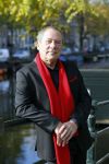 Amsterdam 27 oktober 2014
Presentatie nieuwe castleden Naast Freek Bartels en Bill van Dijk zijn ook Tony Neef (Sonneveld), Mariska van Kolck (Conny Stuart) en Cindy Bell (de lifter) te zien in Sonneveld. Albert Verlinde is de producent.