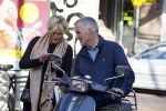 Amsterdam 1 november 2014
Caroline Tensen met haar man Ernst Jan Smids op hun vespa scooter.