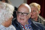 Amsterdam 28 oktober 2014
Presentatie boek Casa Rosso met Jan Otten en Rob v Hulst. Karin Bloemen reikt het eerste boek uit. Charles Geerts met zijn vrouw