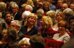 Utrecht 4 november 2014
Premiere Annie MG Schmidt op soestdijk in de schouwburg van Utrecht.
Claudia de Breij met nieuwe vriendin Jessica