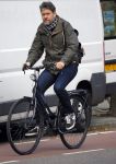 Amsterdam 31 oktober 2014
Erik van t Hoff op de fiets in amsterdam zuid na afspraak met oa Jack Spijkerman