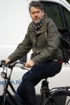 Amsterdam 31 oktober 2014
Erik van t Hoff op de fiets in amsterdam zuid na afspraak met oa Jack Spijkerman
