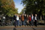 Amsterdam 27 oktober 2014
Presentatie nieuwe castleden Naast Freek Bartels en Bill van Dijk zijn ook Tony Neef (Sonneveld), Mariska van Kolck (Conny Stuart) en Cindy Bell (de lifter) te zien in Sonneveld. Albert Verlinde is de producent.