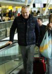 Schiphol 26 oktober 2014
Gordon vertrekt vanaf schiphol voor een reclamestunt van Kitkat naar een onbewoond eiland.