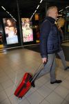 Schiphol 26 oktober 2014
Gordon vertrekt vanaf schiphol voor een reclamestunt van Kitkat naar een onbewoond eiland.
