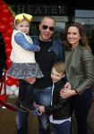 Utrecht 25 oktober 2014
Premiere Woezel en Pip in het beatrixtheater. Jeroen v Koningsbrugge met vrouw en kinderen