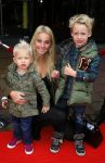 Utrecht 25 oktober 2014
Premiere Woezel en Pip in het beatrixtheater. Kim Stekelenburg met moeder en kinderen