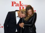 Hilversum 27 oktober 2014
Premiere film pak van mijn hart van Kees v Nieuwkerk. Matthijs v Nieuwkerk met zijn dochter Jet