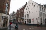 Maastricht, 29 Oktober 2014
Het Gemeentehuis van Maastricht op de markt, de Gay Kroeg bij de Markt en het appratement waar Onno Hoes woont