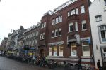 Maastricht, 29 Oktober 2014
Het Gemeentehuis van Maastricht op de markt, de Gay Kroeg bij de Markt en het appratement waar Onno Hoes woont