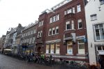 Maastricht, 29 Oktober 2014
Het Gemeentehuis van Maastricht op de markt, de Gay Kroeg bij de Markt en het appratement waar Onno Hoes woont