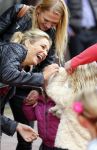 Utrecht 25 oktober 2014
Premiere Woezel en Pip in het beatrixtheater. Wendy v Dijk met dochter Lizzy en een vriendin