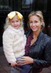 Utrecht 25 oktober 2014
Premiere Woezel en Pip in het beatrixtheater. Wendy v Dijk met dochter Lizzy en een vriendin