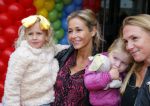 Utrecht 25 oktober 2014
Premiere Woezel en Pip in het beatrixtheater. Wendy v Dijk met dochter Lizzy en een vriendin