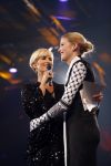 Hilversum 26 oktober 2015
Finale van Hollands next top model HNTM 2015 gepresenteerd door Anouk Smulders en Fred v Leer. De jury bestaat uit Dirk Kikstra May-Britt Mobach en Freek Koster (Touche Models).
De 4 4 finalisten zijn Loiza Lamers, Rachel Swaab Celine Koningstein en Lisa Kapper.
Loiza wordt uiteindelijk HNTM