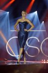 Hilversum 26 oktober 2015
Finale van Hollands next top model HNTM 2015 gepresenteerd door Anouk Smulders en Fred v Leer. De jury bestaat uit Dirk Kikstra May-Britt Mobach en Freek Koster (Touche Models).
De 4 4 finalisten zijn Loiza Lamers, Rachel Swaab Celine Koningstein en Lisa Kapper.
Loiza wordt uiteindelijk HNTM