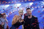 Hilversum 26 oktober 2015
Finale van Hollands next top model HNTM 2015 gepresenteerd door Anouk Smulders en Fred v Leer. De jury bestaat uit Dirk Kikstra May-Britt Mobach en Freek Koster (Touche Models).
De 4 4 finalisten zijn Loiza Lamers, Rachel Swaab Celine Koningstein en Lisa Kapper.
Loiza wordt uiteindelijk HNTM
