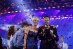 Hilversum 26 oktober 2015
Finale van Hollands next top model HNTM 2015 gepresenteerd door Anouk Smulders en Fred v Leer. De jury bestaat uit Dirk Kikstra May-Britt Mobach en Freek Koster (Touche Models).
De 4 4 finalisten zijn Loiza Lamers, Rachel Swaab Celine Koningstein en Lisa Kapper.
Loiza wordt uiteindelijk HNTM