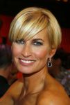 Hilversum 26 oktober 2015
Finale van Hollands next top model HNTM 2015 gepresenteerd door Anouk Smulders en Fred v Leer. De jury bestaat uit Dirk Kikstra May-Britt Mobach en Freek Koster (Touche Models).
De 4 4 finalisten zijn Loiza Lamers, Rachel Swaab Celine Koningstein en Lisa Kapper.
Loiza wordt uiteindelijk HNTM