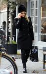 Amsterdam 13 november 2015 
Chantal janzen bellend op straat.