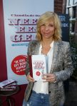 Amsterdam 27 oktober 2015
Boekpresentatie Claudia de Breij . Ook vriendin Jessica is aanwezig.