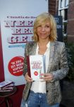 Amsterdam 27 oktober 2015
Boekpresentatie Claudia de Breij . Ook vriendin Jessica is aanwezig.