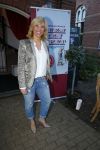 Amsterdam 27 oktober 2015
Boekpresentatie Claudia de Breij . Ook vriendin Jessica is aanwezig.