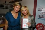 Amsterdam 27 oktober 2015
Boekpresentatie Claudia de Breij . Ook vriendin Jessica v Geel is aanwezig.