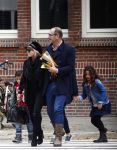 Amsterdam 23 oktober 2015
Connie Breukhoven met Eugene v Dun en haar kleinkinderen