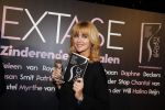 Amsterdam 2 november 2015
Presentatie boek Extase geschreven door Heleen v Royen Georgina Verbaan Daphne Deckers Susan Smit Patricia Snel Sophie v d Stap Chantal v Gastel Myrthe v d Meer Milou v d Will en Halina Reijn. De presenatie was bij Duchess.