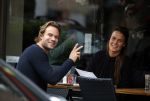 Amsterdam 9 november 2015
Dirk Taat met zijn vriendin op terras.