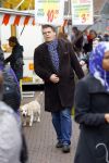Arnhem 24 oktober 2015
Emile Ratelband doet boodschappen op de markt.