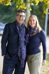 Montferland 25 oktober 2015
Emile Ratelband met zijn nieuwe vriendin Linda Snel bij zijn huis.