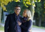 Montferland 25 oktober 2015
Emile Ratelband met zijn nieuwe vriendin Linda Snel bij zijn huis.