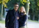 Montferland 25 oktober 2015
Emile Ratelband met zijn nieuwe vriendin Linda Snel bij zijn huis.