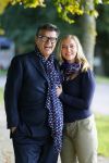 Montferland 25 oktober 2015
Emile Ratelband met zijn nieuwe vriendin Linda Snel bij zijn huis.