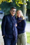Montferland 25 oktober 2015
Emile Ratelband met zijn nieuwe vriendin Linda Snel bij zijn huis.