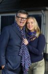 Montferland 25 oktober 2015
Emile Ratelband met zijn nieuwe vriendin Linda Snel bij zijn huis.