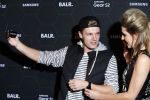 Amsterdam 29 oktober 2015 
Presentatie nieuwe samsung smart watch in samenwerking met BALR. in the harbour club.
Enzo Knol met Dee