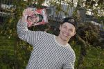 Bunnik 30 oktober 2015
Enzo Knol en zijn vriendin Dee met hun boek