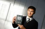 Amsterdam 20 oktober 2015
Boekpresentatie van Evgeniy Levchenko , het boek is geschreven door iris Koppe.
