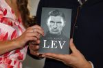 Amsterdam 20 oktober 2015
Boekpresentatie van Evgeniy Levchenko , het boek is geschreven door iris Koppe.