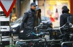 Amsterdam 16 november 2015
Frank Rijkaard met zijn vrouw Stephanie op straat in de regen.