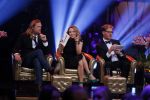 Hilversum 26 oktober 2015
Finale van Hollands next top model HNTM 2015 gepresenteerd door Anouk Smulders en Fred v Leer. De jury bestaat uit Dirk Kikstra May-Britt Mobach en Freek Koster (Touche Models).
De 4 4 finalisten zijn Loiza Lamers, Rachel Swaab Celine Koningstein en Lisa Kapper.
Loiza wordt uiteindelijk HNTM